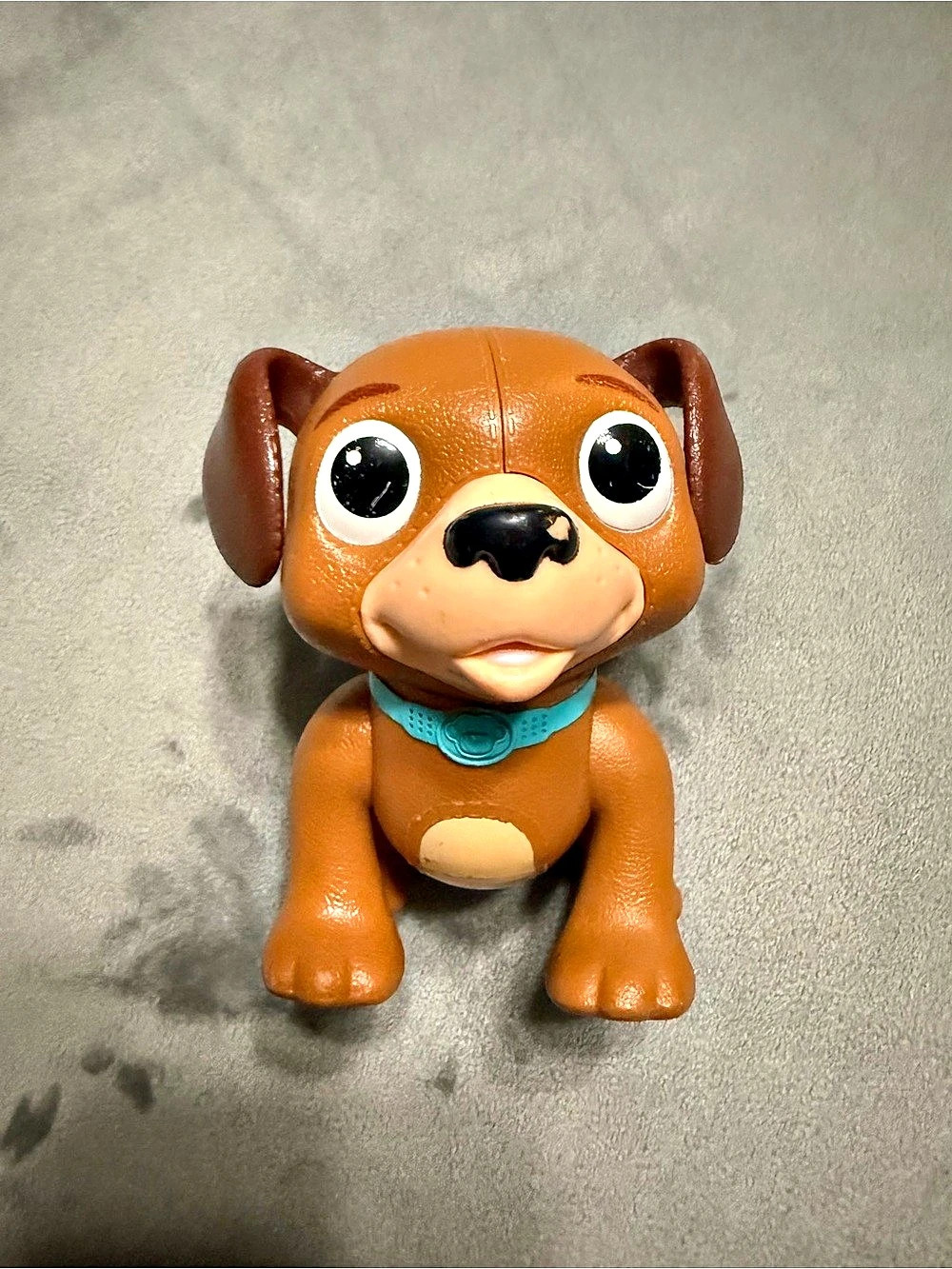 Disney Doc McStuffins Findo Dog Figure Just Play Brown Puppy